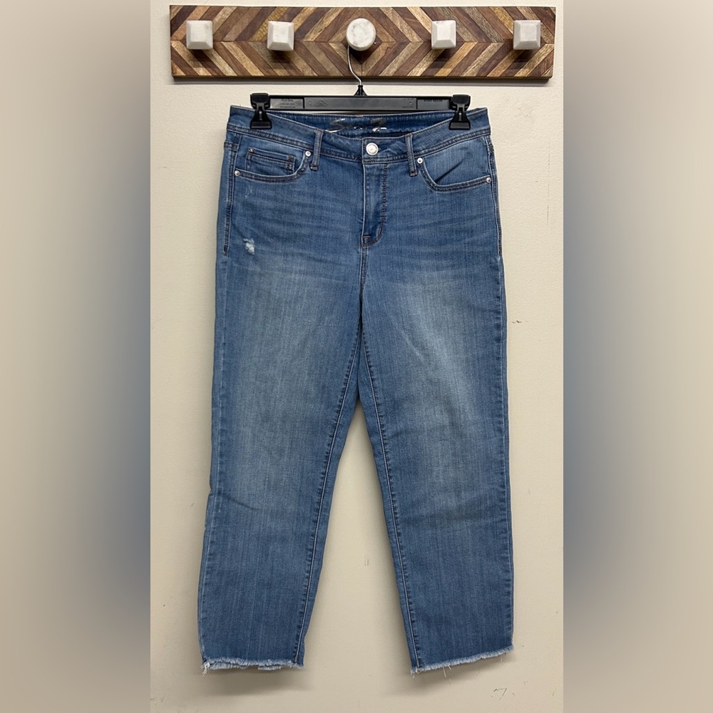 Seven7 Madison Straight Cropped Raw Hem Light Medium Wash Jeans Size 6
